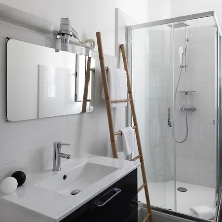 Ξενοδοχείο Marengo 2*